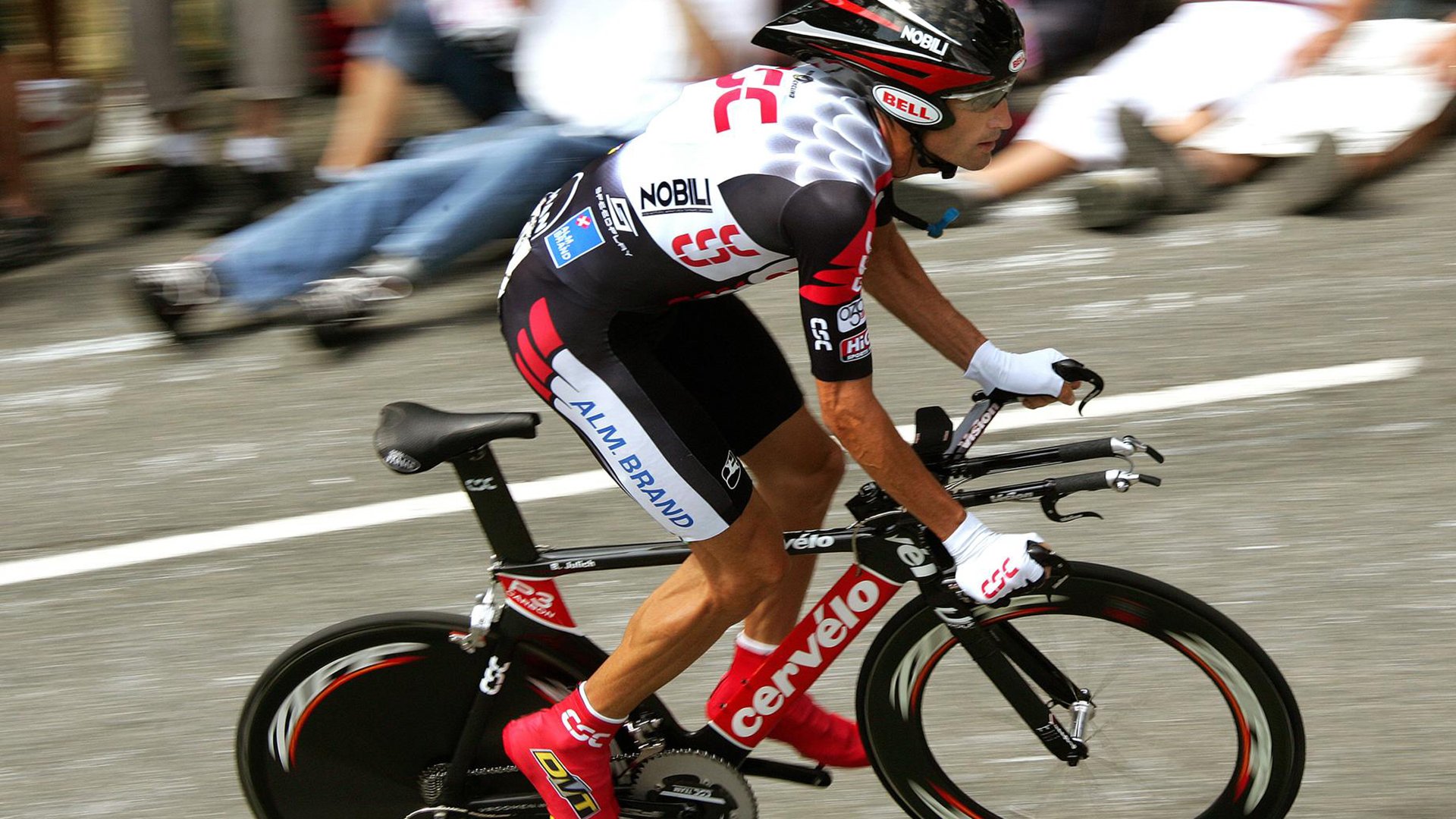 利拉德主宰比赛走向，步行者淘汰湖人