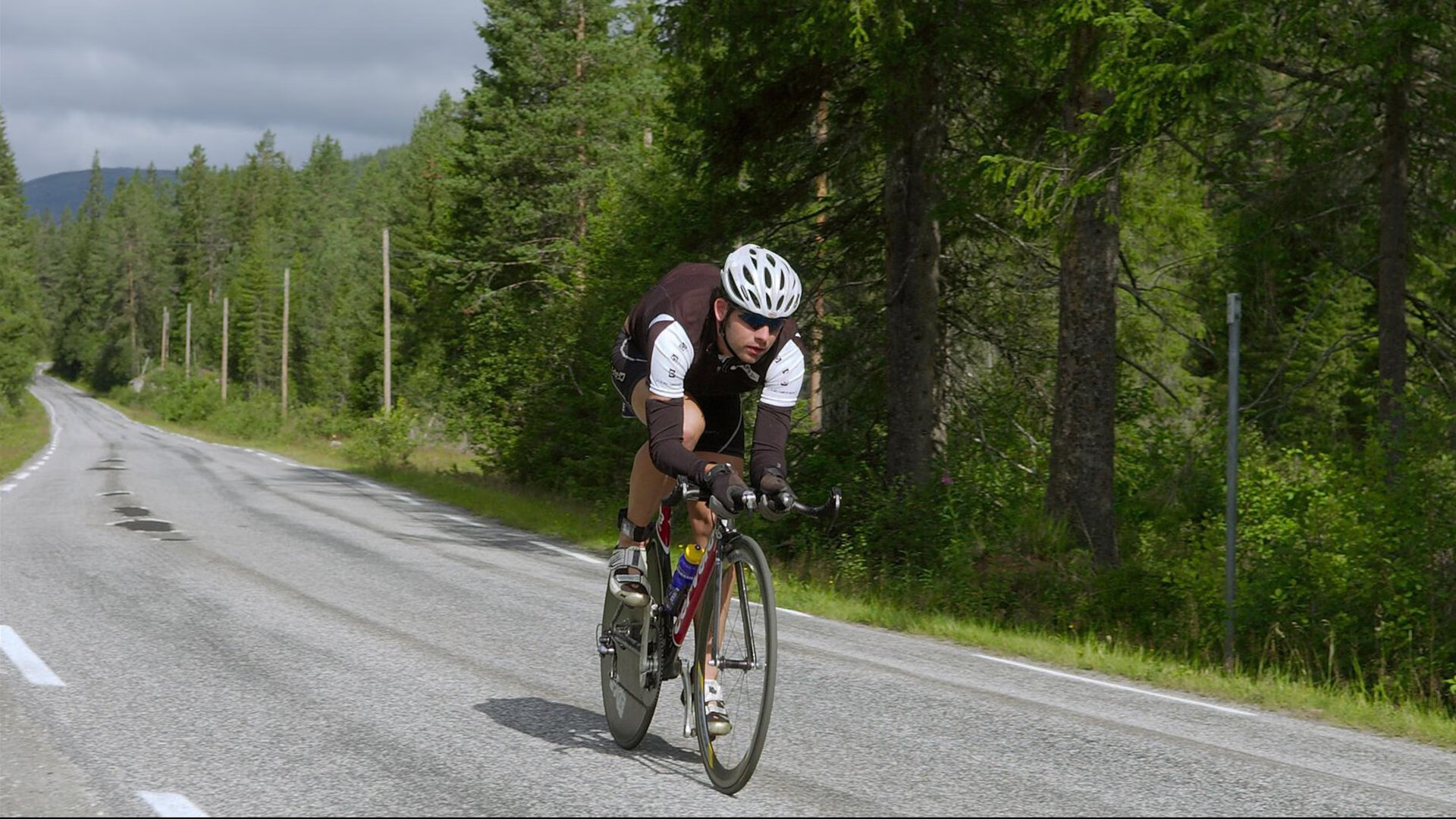 篮网终结浙江队，哈登的舞台越大，他的光芒越耀眼